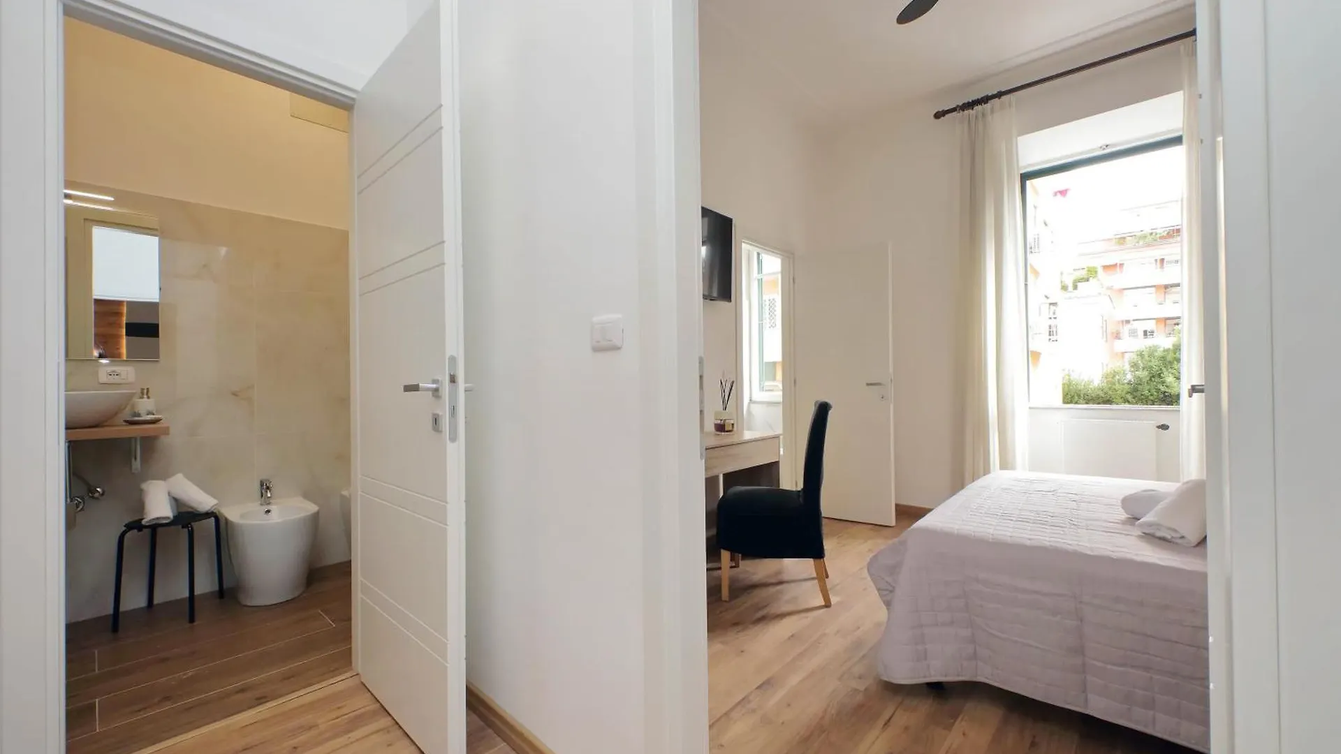 I Pini Di Roma - Rooms & Suites Włochy