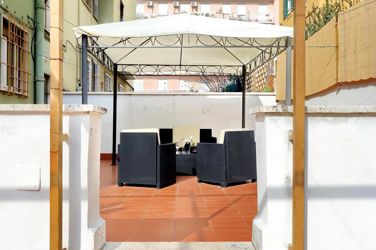 I Pini Di Roma - Rooms & Suites Bed & Breakfast Rome